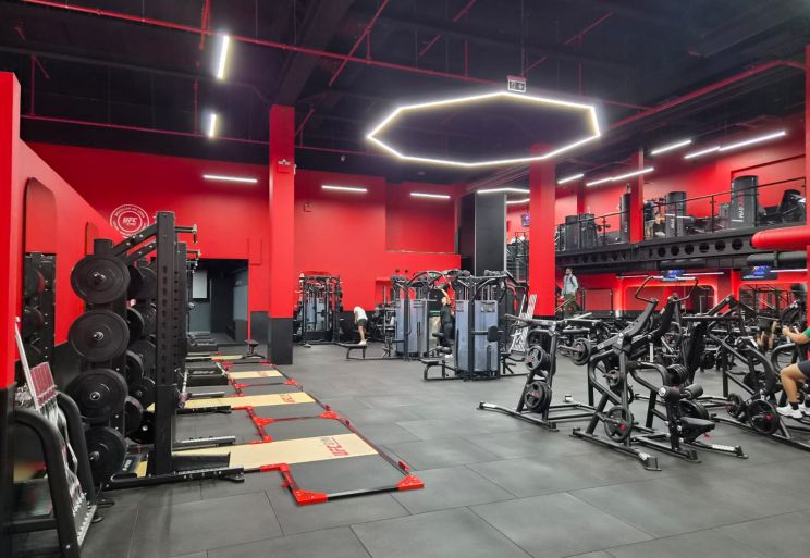 UFC GYM DUBLIN gimnasio equipado por BH Fitness UFC GYM DUBLIN gimnasio equipado por BH Fitness