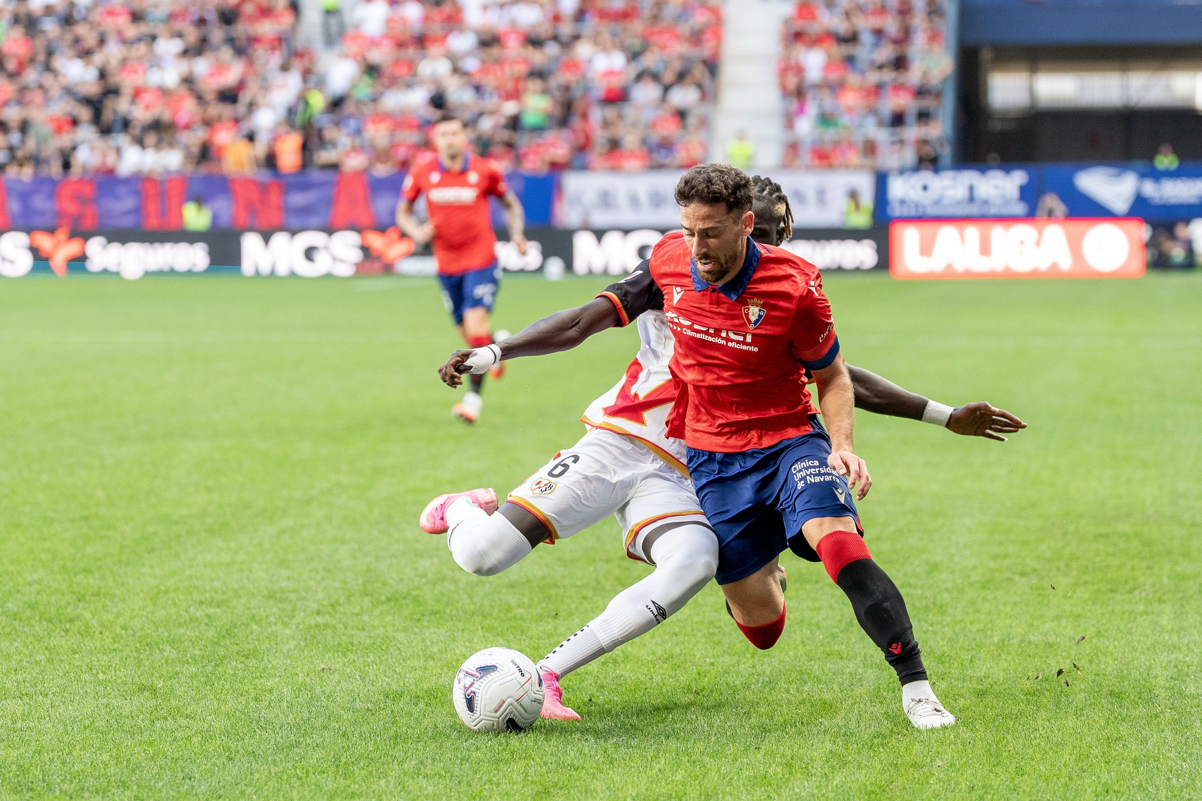 Osasuna LaLiga Macron Clínica Universidad de Navarra Patrocinador LaLiga 2026