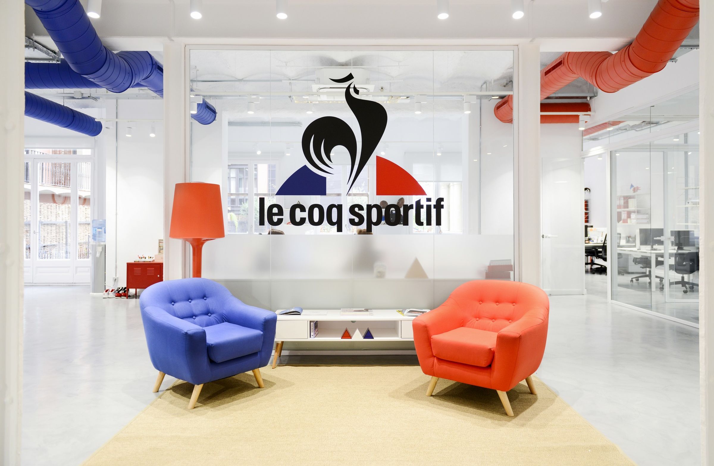 Le Coq Sportif abre una pop-up store en La Roca Village - CMD Sport