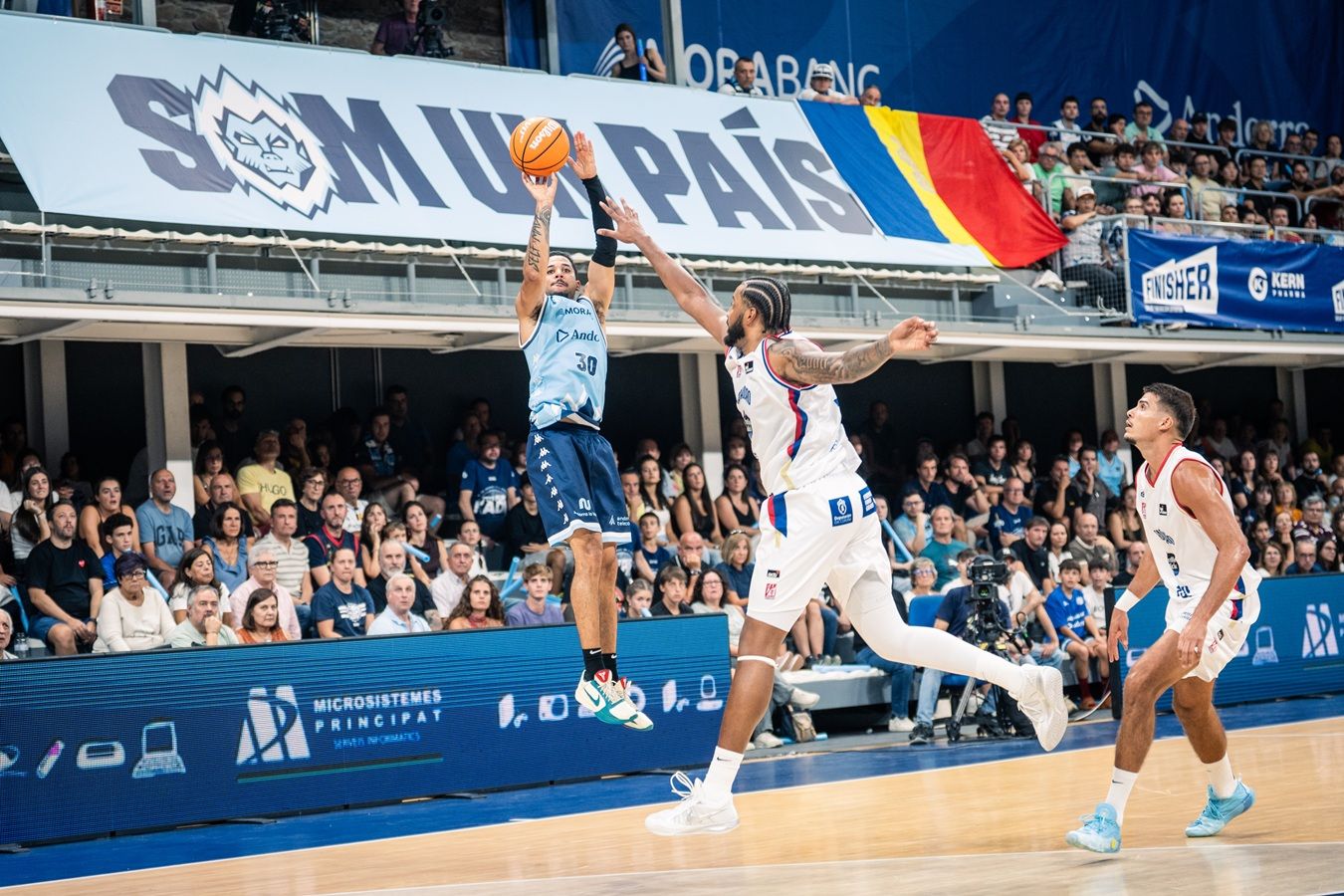 Morabanc Andorra - Monbus Obradoiro. acb Photo   Dani Catalan