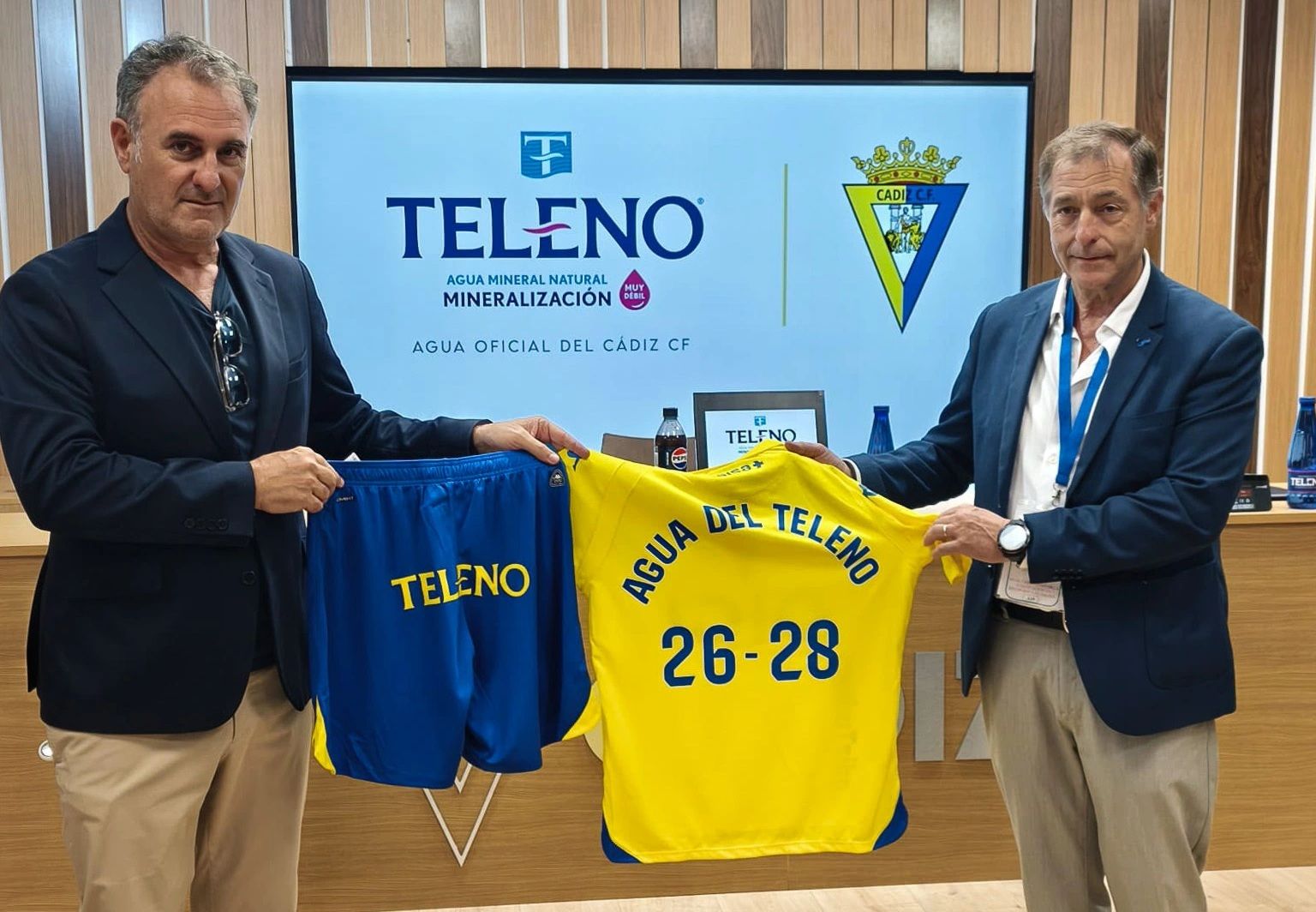 Cádiz CF Agua del Teleno Patrocinador 2026 2027