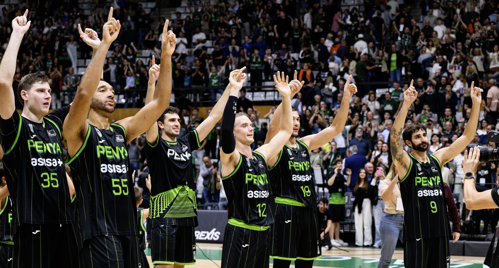 Joventut de Badalon - Acb Photo   David Grau 