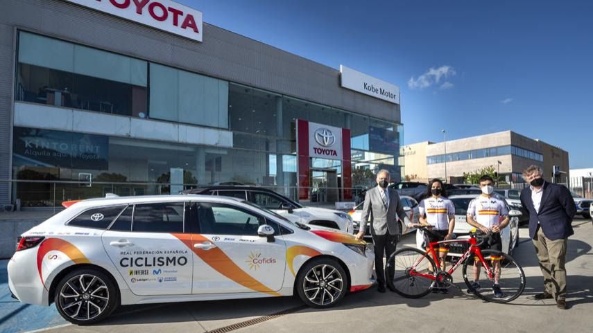 federación española de ciclismo y toyota