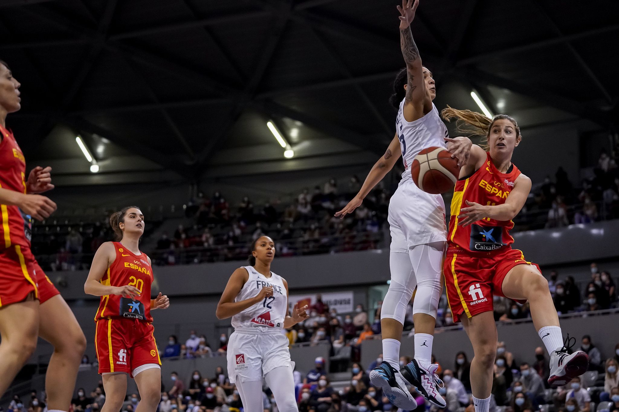 FEB selección española femenina de baloncesto