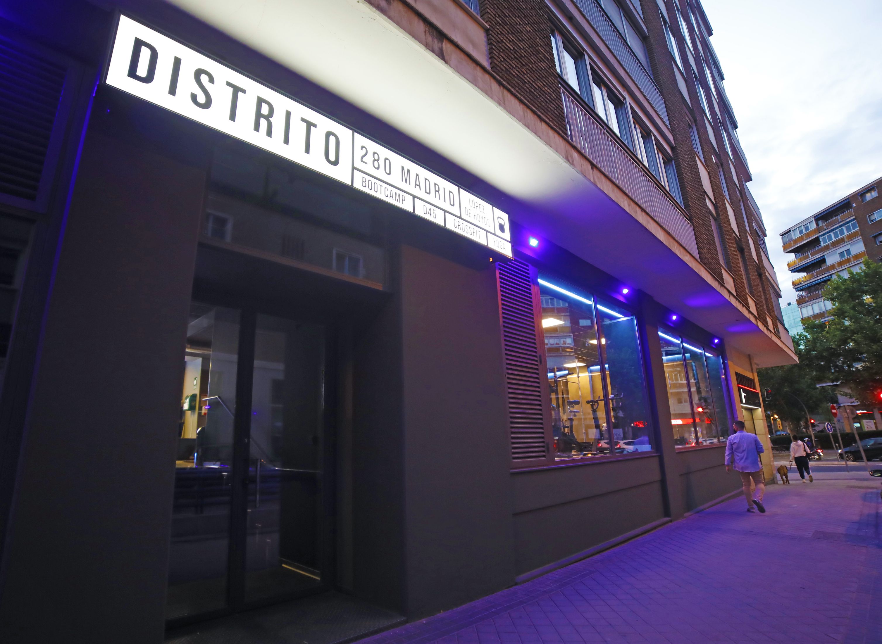 Fachada Distrito 280 Madrid