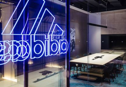taburete técnico Espantar Adidas aumenta su plantilla a escala global: contratará a 2.800 empleados  en 2022
