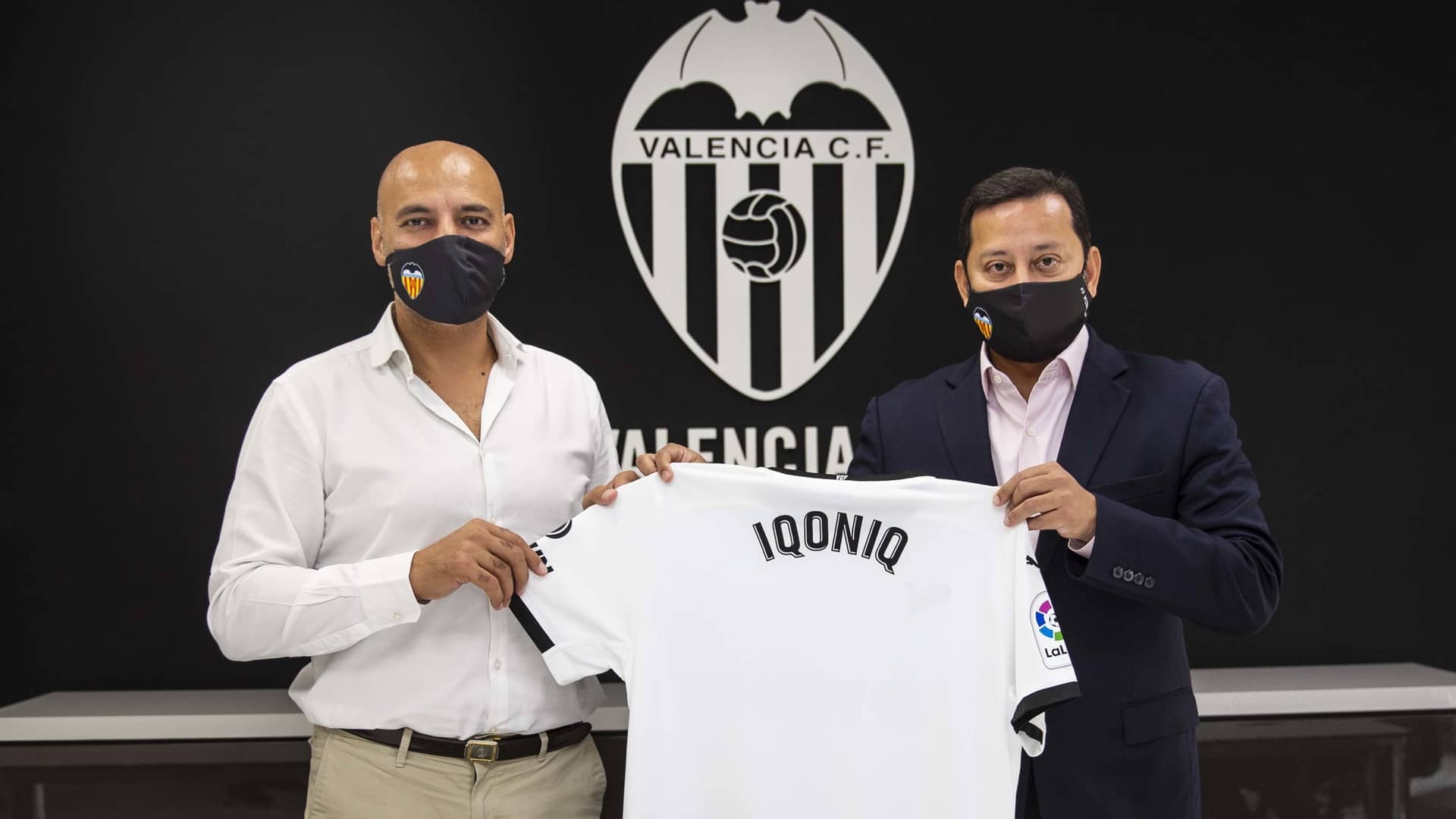 Valencia CF firma con Iqoniq como patrocinador premium.